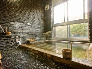 写真：ゆがわら万葉荘 風呂
