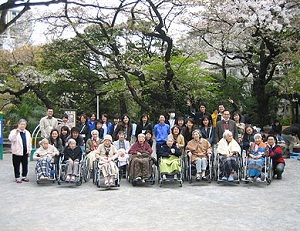 写真：お花見の様子