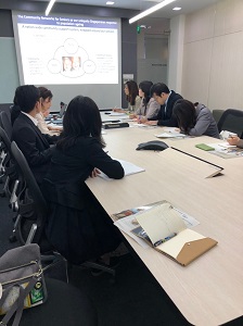 写真：保健省にて