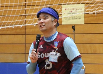 写真:辻 一幸さん(ロービジョンフットサル元日本代表)