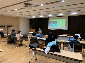 写真：事前説明会の様子