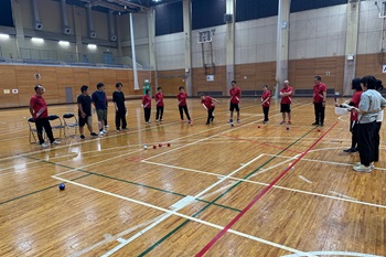 画像：令和6年度ニュースポーツ（ボッチャ）講習会の様子1