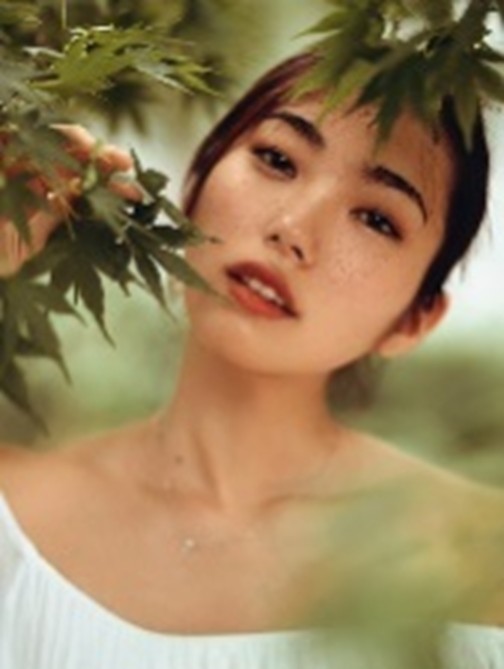 写真：サステナブルライフクリエイター・モデル 前本 美結さん