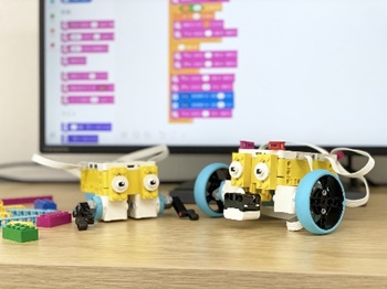 画像：ロボットプログラミング体験イメージ
