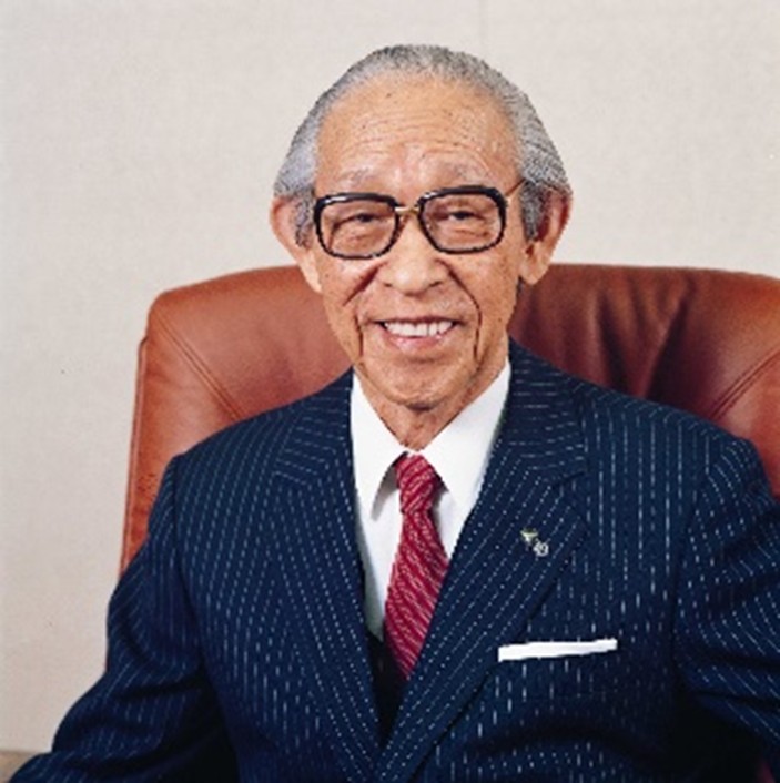 写真：松下 幸之助