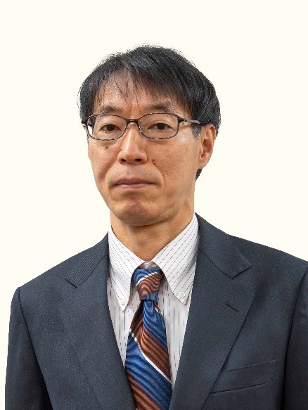 写真:令和7年10月18日付けで千代田区副区長に選任された藤本氏