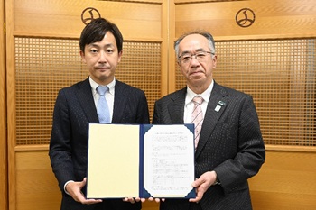 写真：協定締結式の様子