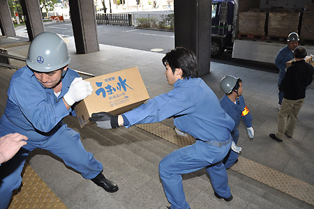 岐阜県高山市から水の提供を受けました